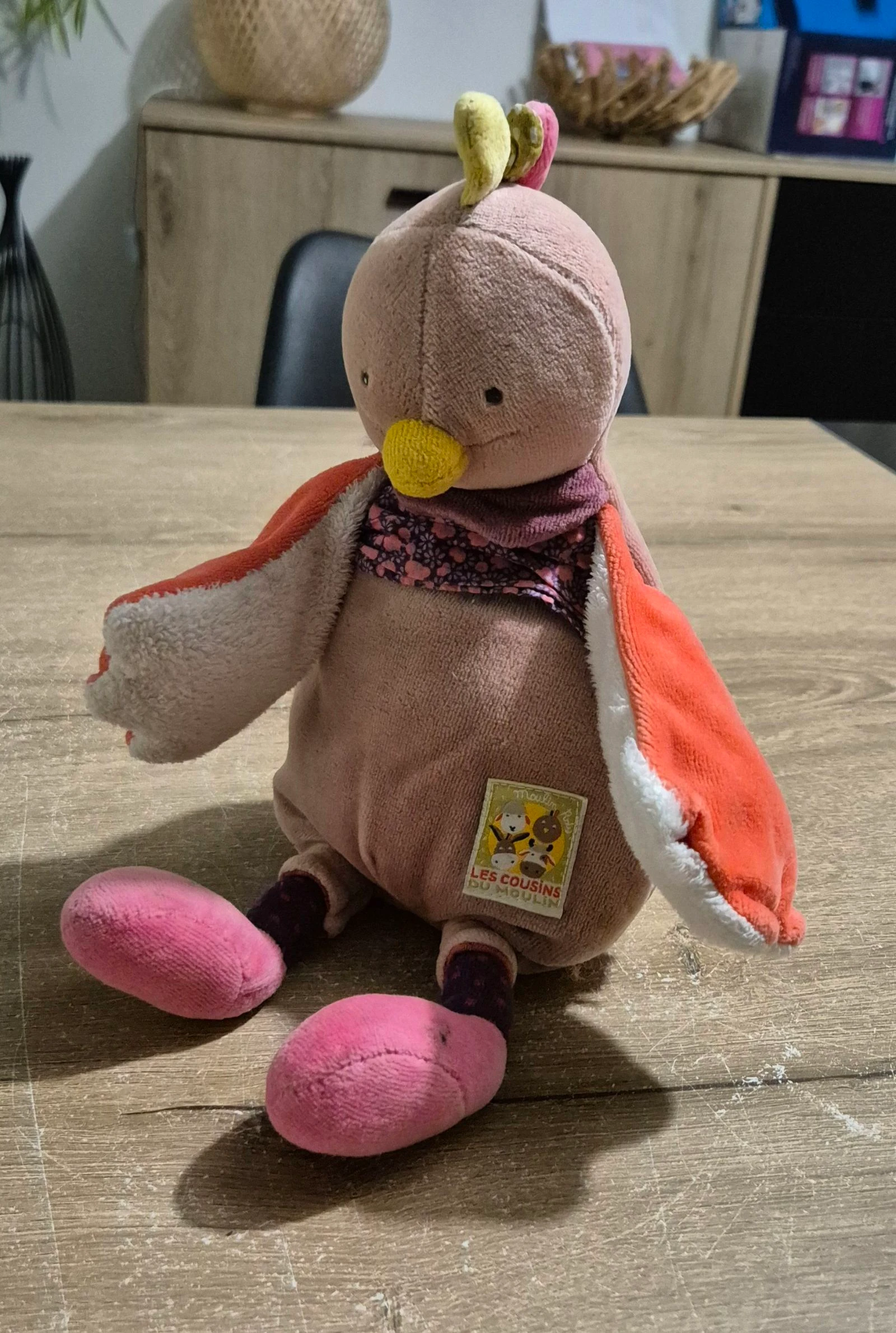 Doudou poule Madame Pivoine 
